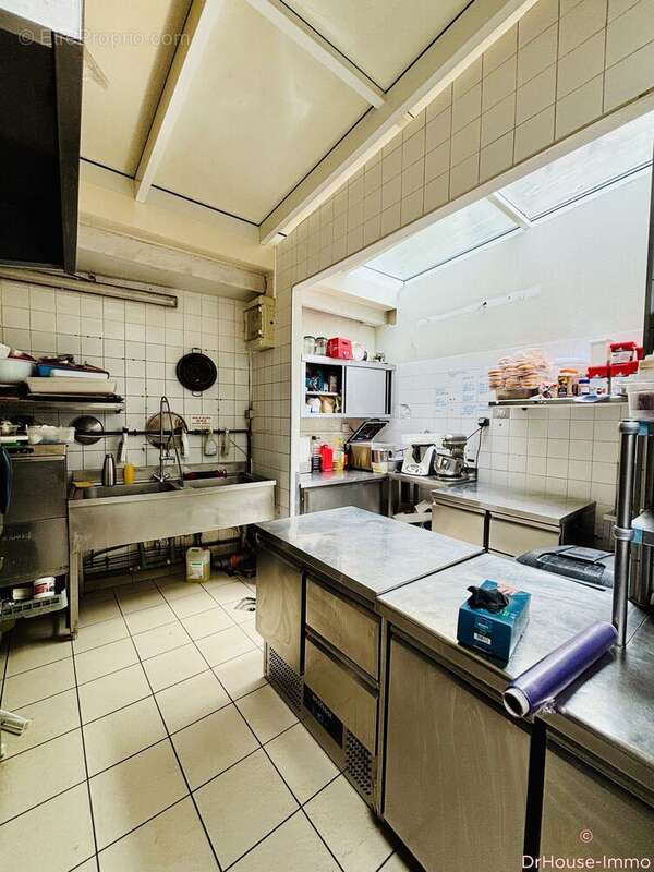 Commerce à PERIGUEUX