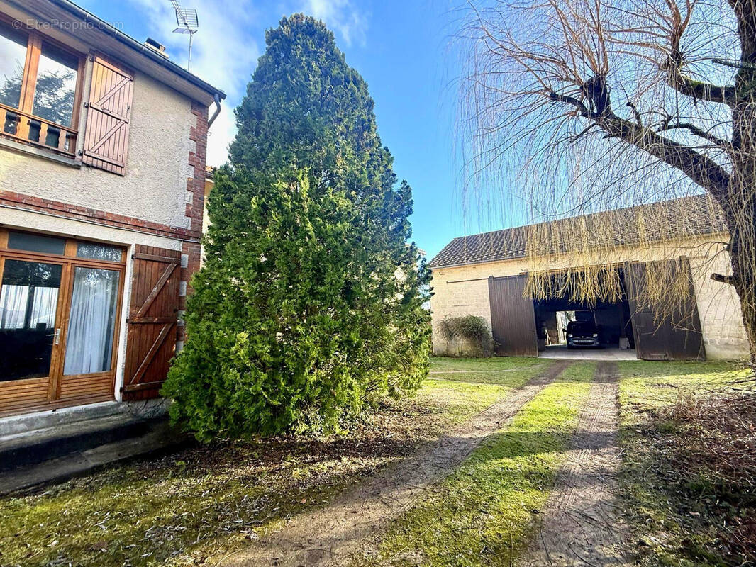 Maison à SOUAIN-PERTHES-LES-HURLUS
