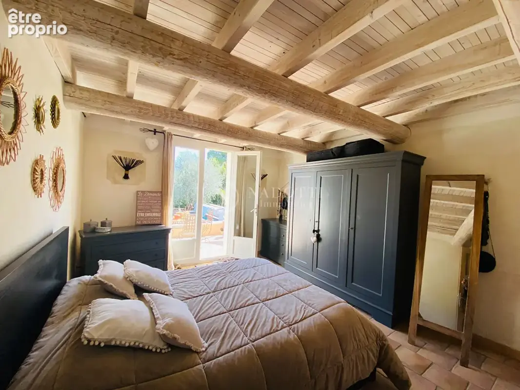 Coup de coeur : Maison  de charme Cheval Blanc 6 pièce(s) 175 m2 - photo 8