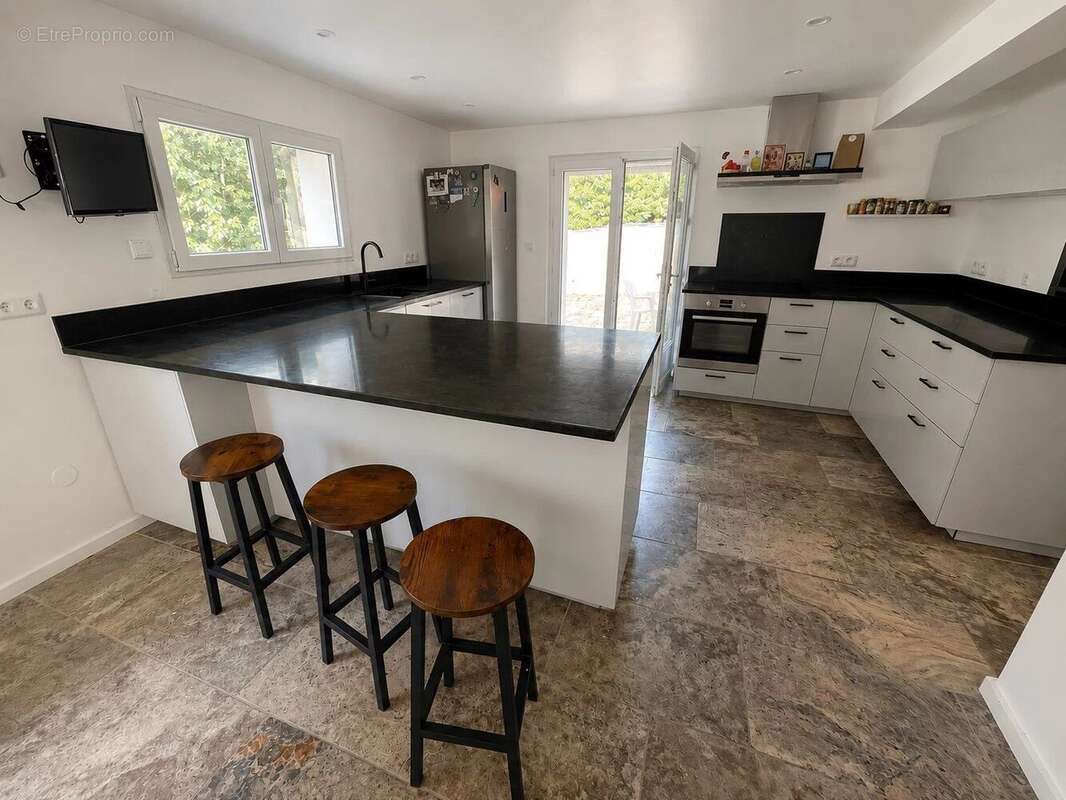 Maison à LE LUC