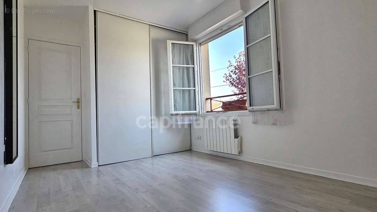A vendre Appartement Duplex 3 pièces ETRECHY (91) - photo 5