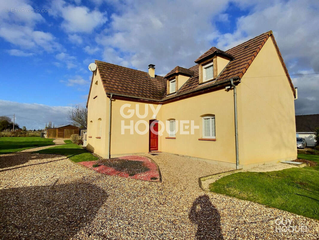 Maison à BEAUMONT-LE-ROGER