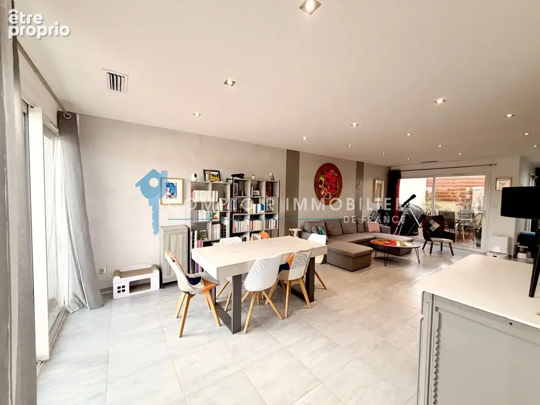 En exclusivité Villa de 2013, 95 m2 sur 164 m2 de terrain , piscine, 3 chambres vue dégagée proche collège - photo 19