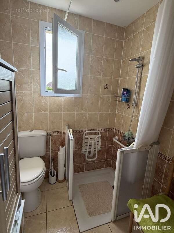 Maison 82 m² à Venables  - photo 6