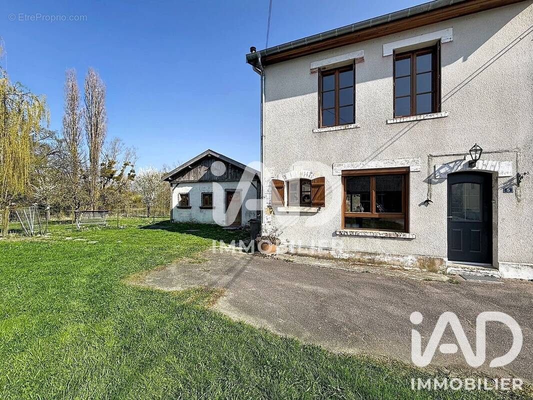 Photo 1 - Maison à VIENNE-LA-VILLE