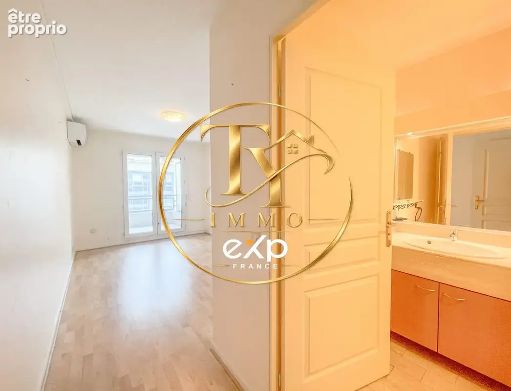 Appartement 105 m² à Marseille-8e  - photo 6