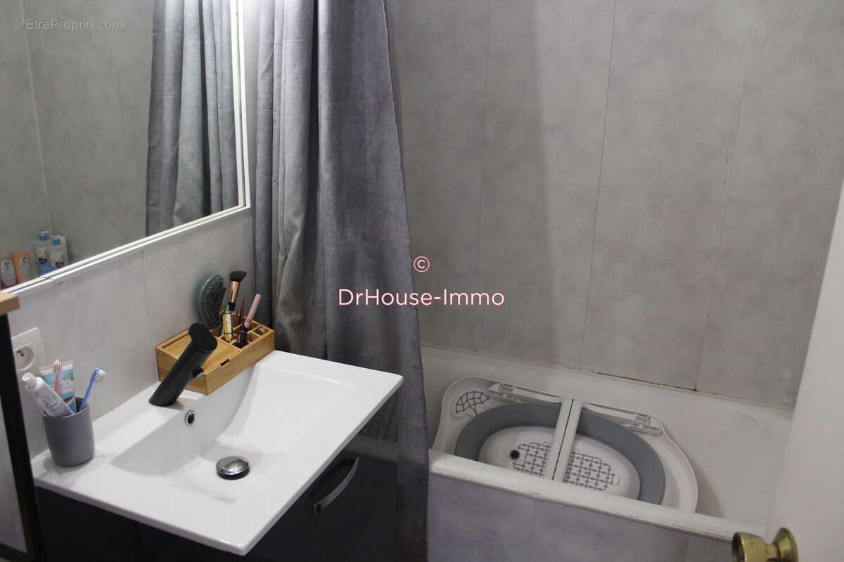 Appartement 67 m² à Angouleme  - photo 10