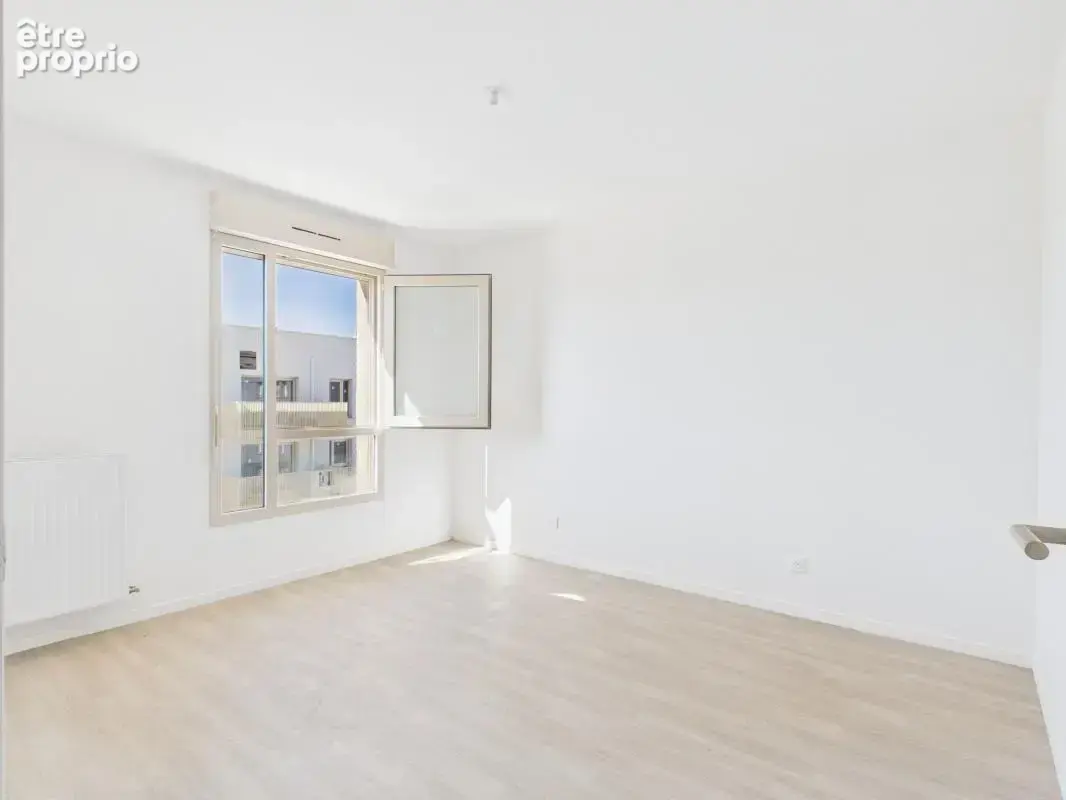 Lanester – t4 au 4e étage avec balcon - photo 6