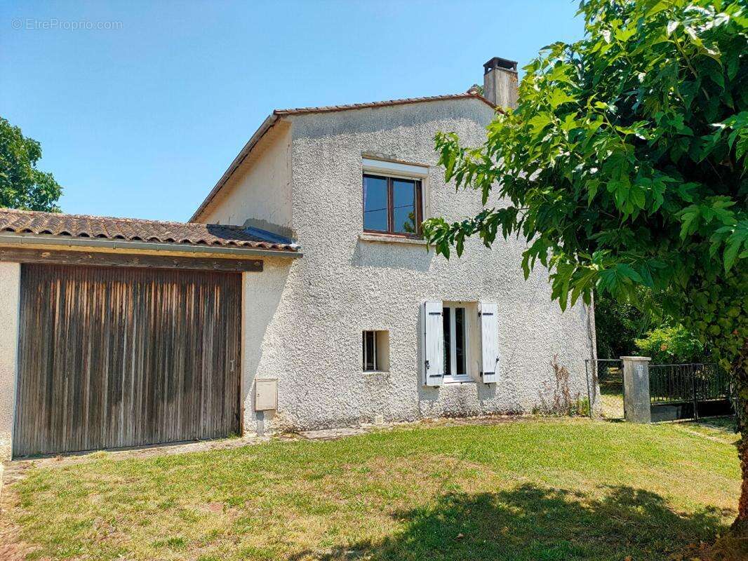 Maison à SAINT-LOUBES