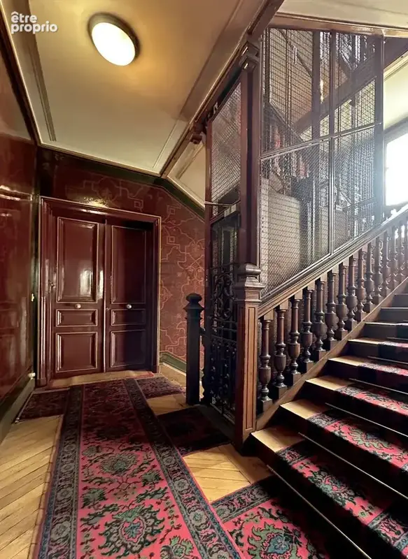 Paris 17ème -   Plaine Monceau, Wagram/Courcelles – 6 Pièces de 180m² - photo 18