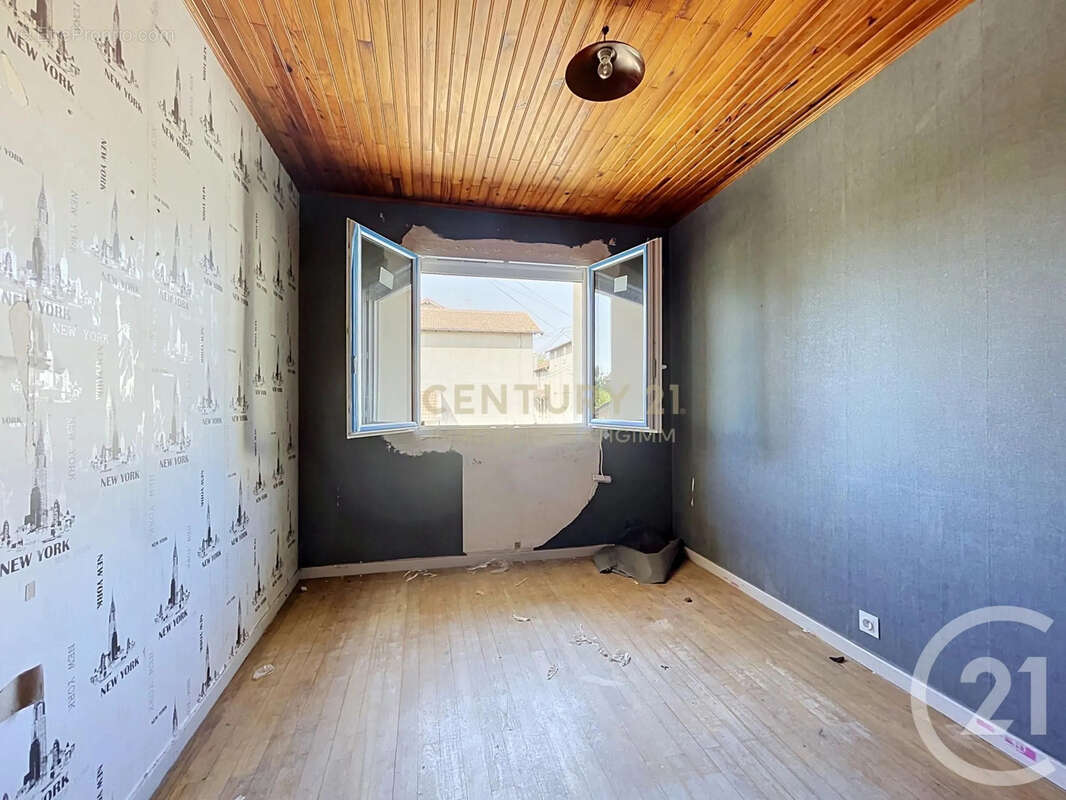 Maison 61 m² à Pont-De-Cheruy  - photo 8