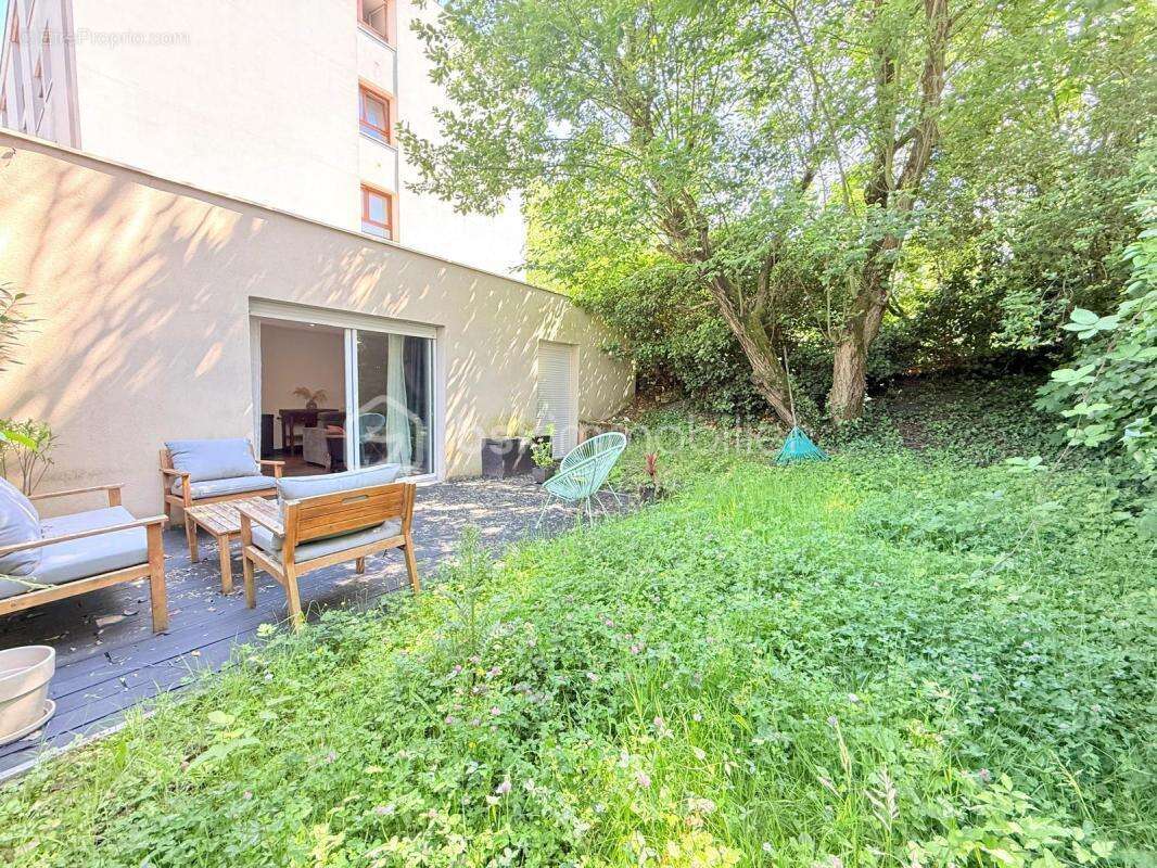 Appartement à NEUILLY-PLAISANCE