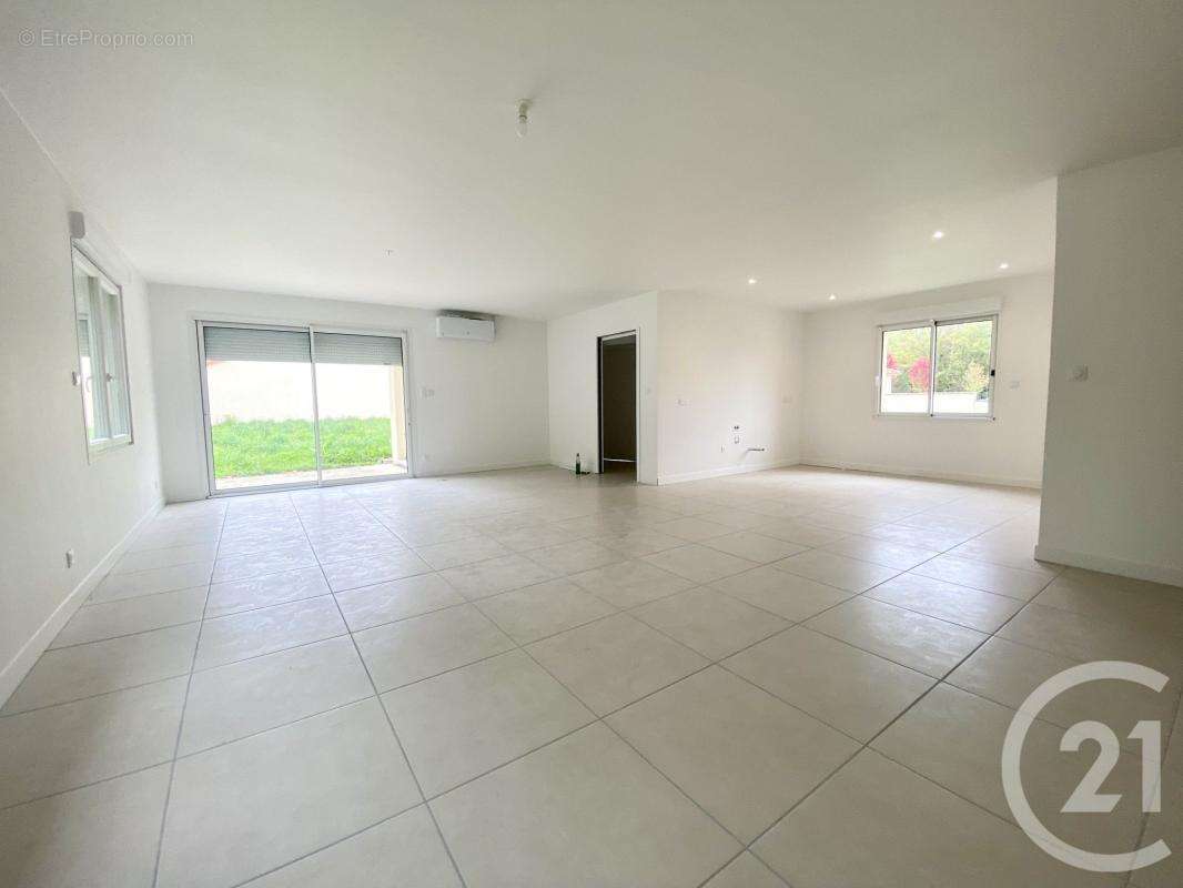 Maison à SAINT-AUVENT