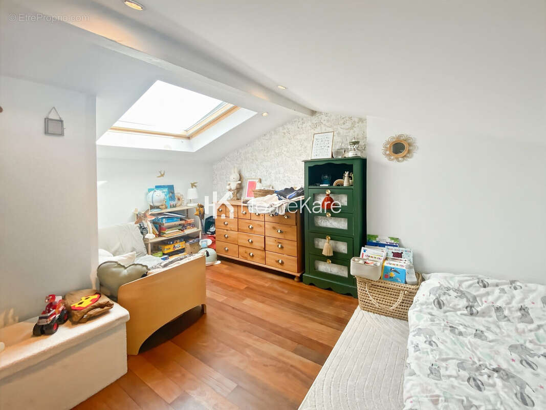 Maison à VILLENAVE-D&#039;ORNON