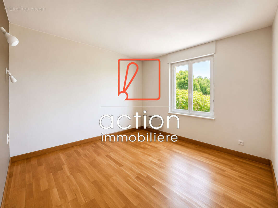 Spacieuse maison traditionnelle en pierre de 138m2 habitables - La Roche-Jaudy - photo 11