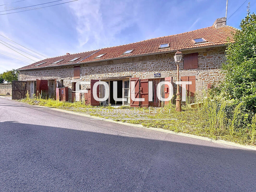 Maison à SAINT-PAIR-SUR-MER