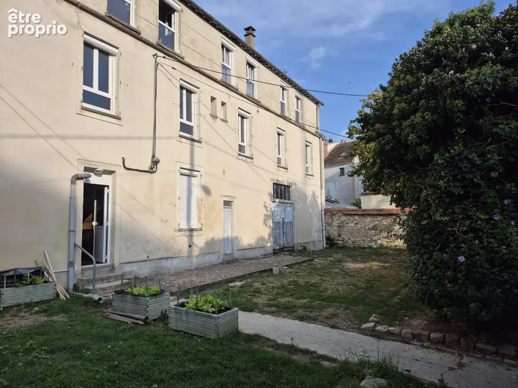 Appartement 334 m² à vendre à Melun (77000) - photo 2