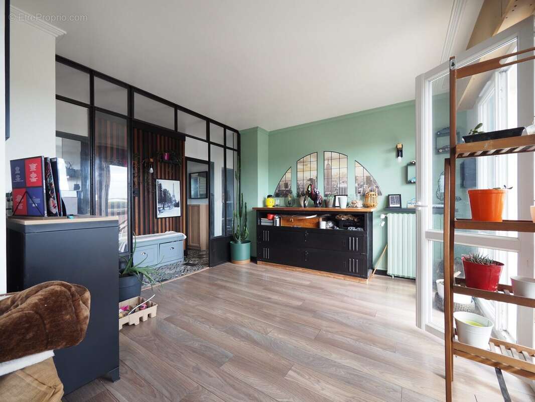 Appartement à BOIS-D'ARCY