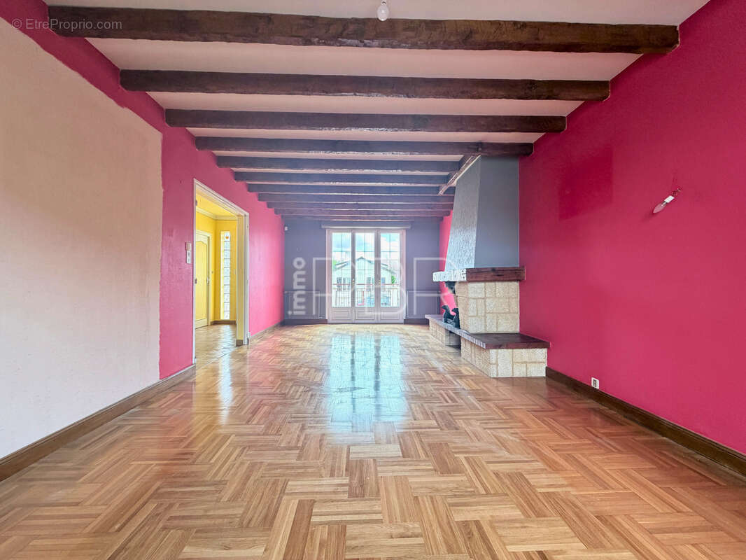 Maison T6 avec garage - photo 7