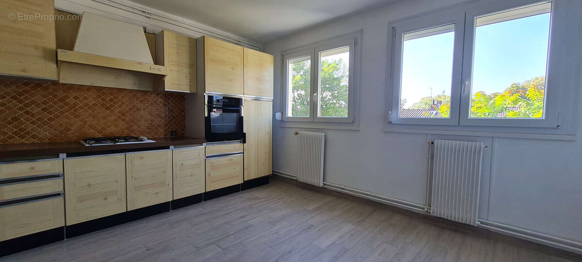 Appartement à REIMS