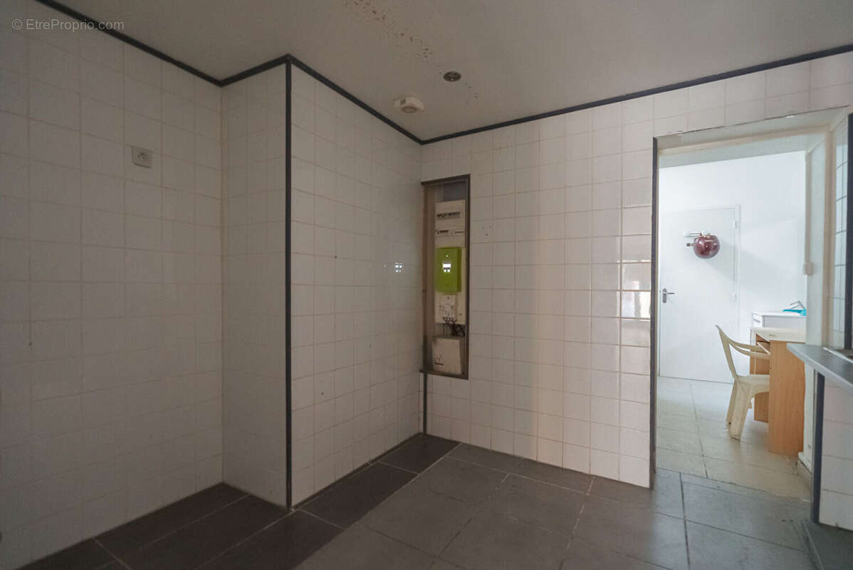 Commerce à CARCASSONNE