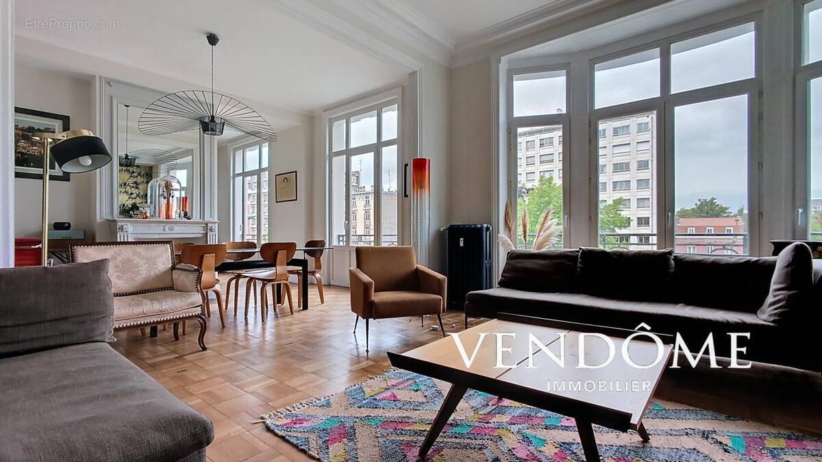 Appartement à MARCQ-EN-BAROEUL