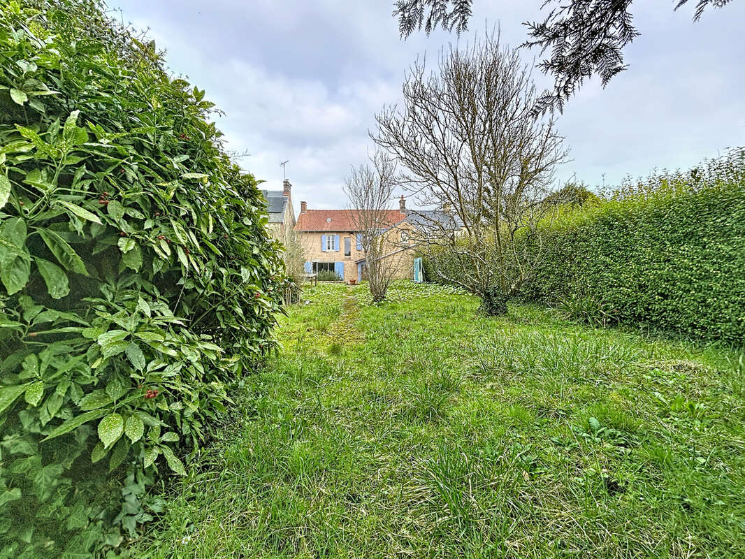 Maison à VIERVILLE-SUR-MER