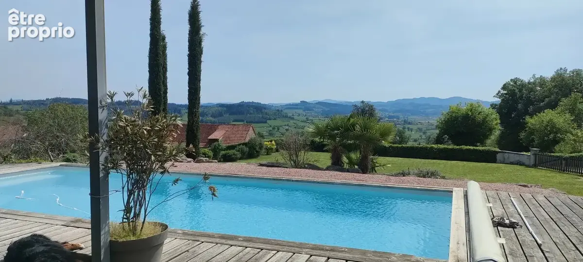 Propriété avec piscine et vue panoramique, produit rare!!! - photo 3