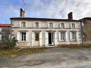 Maison à BOSCAMNANT