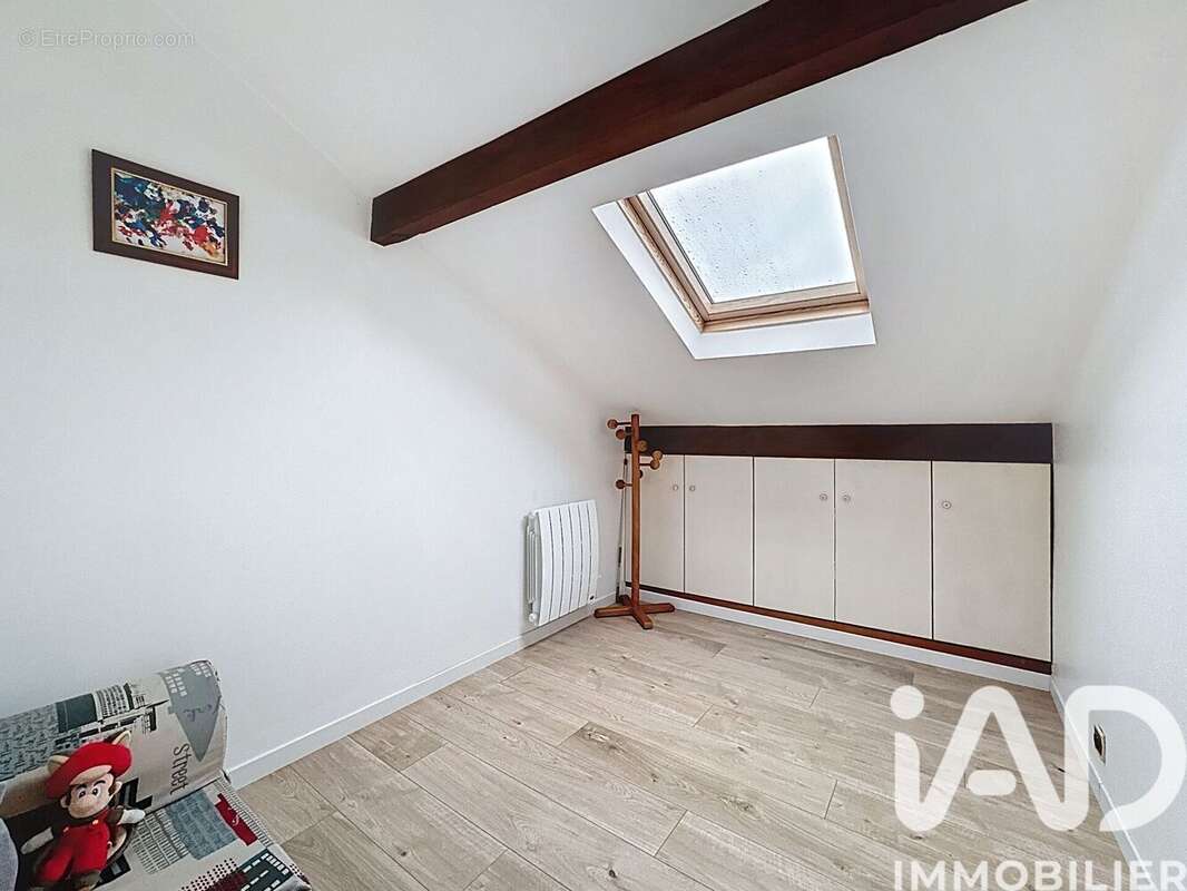 Photo 7 - Maison à HOUILLES