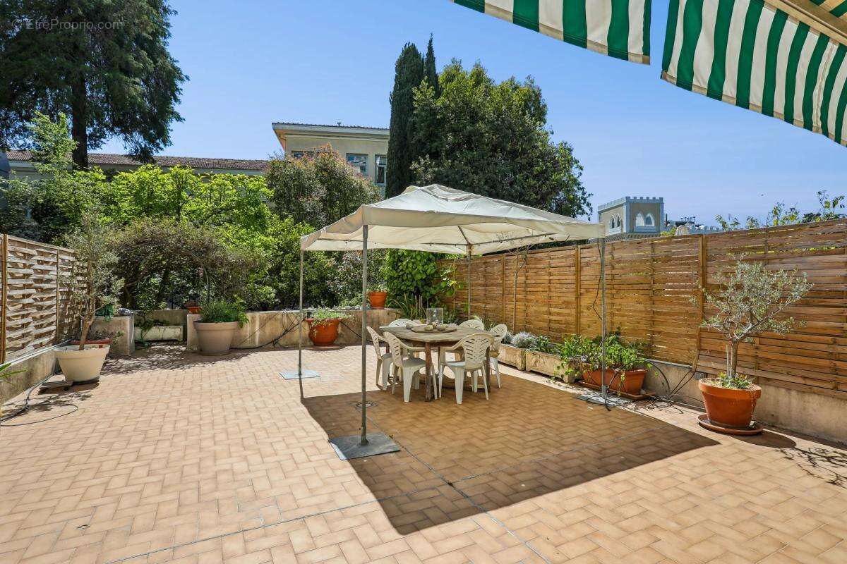 Nice Baumettes : joli appartement avec terrasse et jardin - photo 9