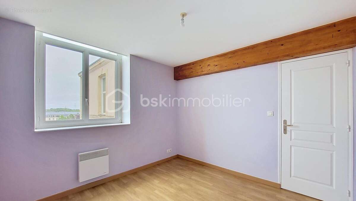 Appartement à EQUEURDREVILLE-HAINNEVILLE