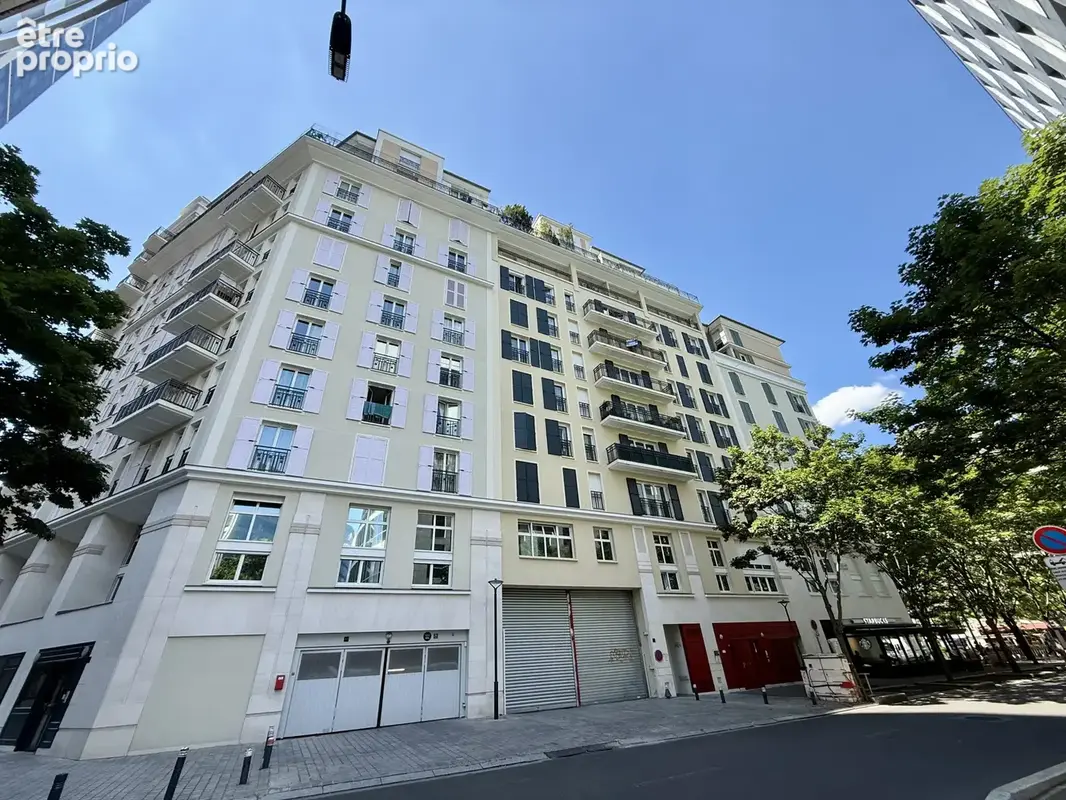 Courbevoie — Faubourg de l'Arche  Exclusivité — Appartement avec balcon et parking - photo 7
