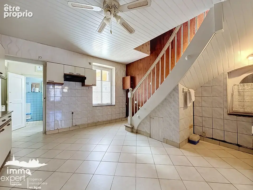 Maison de cité à rénover avec jardin et garage   Mirecourt - photo 4