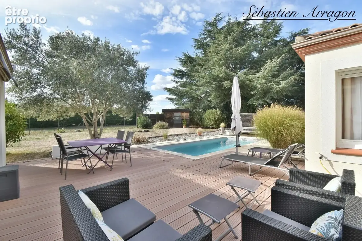 PUJOLS (47)-188 m² de confort et d’espace, 4 chambres, piscine et triple garage - photo 20