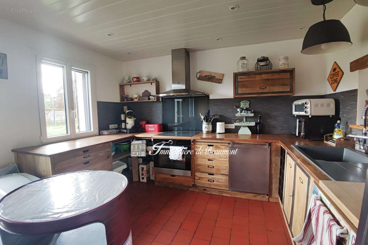 Maison à BEAUMONT-LE-ROGER