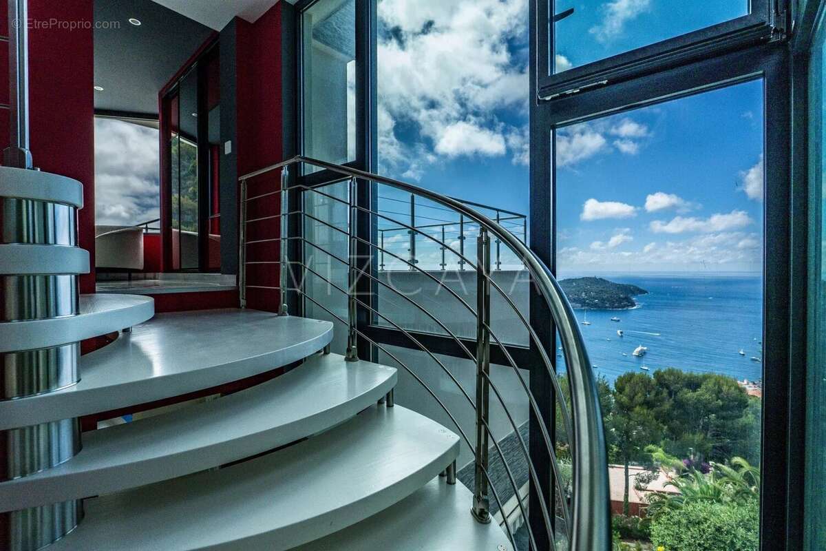 Maison à VILLEFRANCHE-SUR-MER