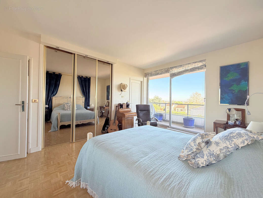 Appartement à RUEIL-MALMAISON