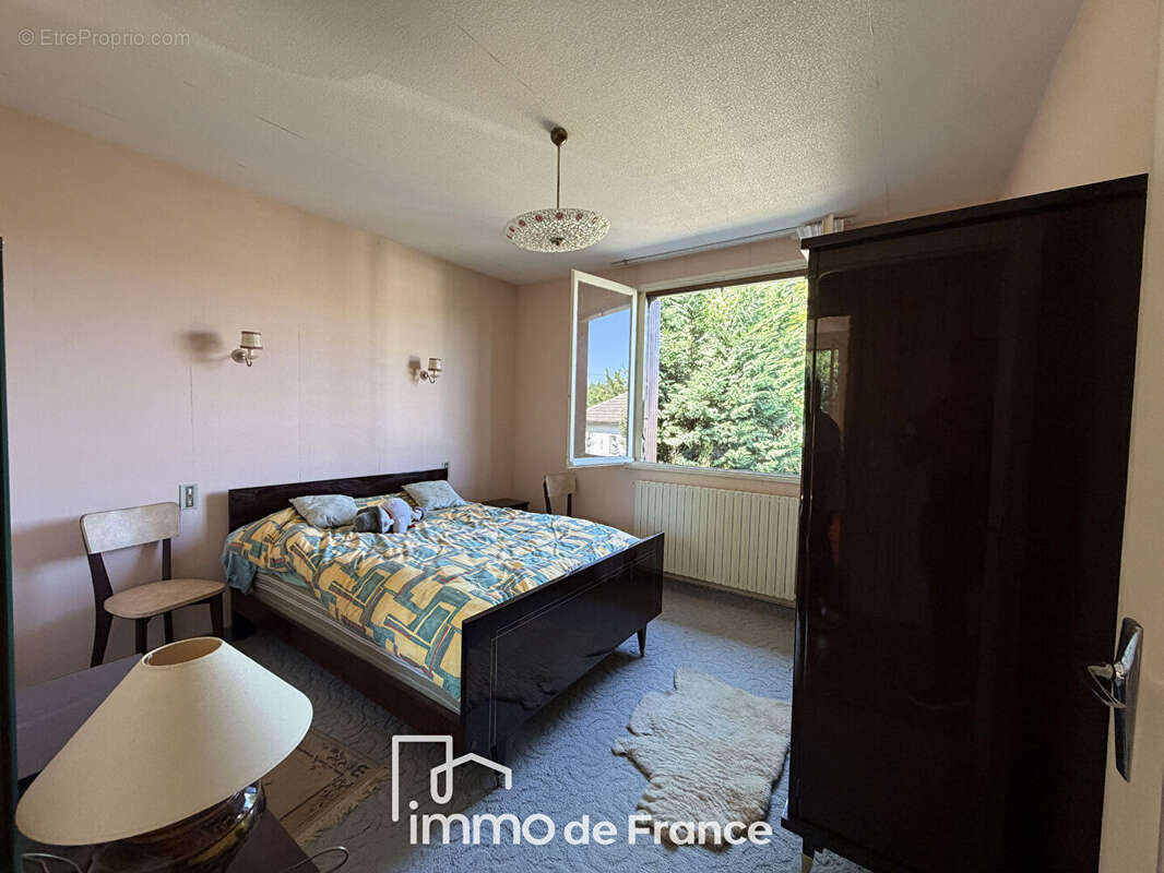 Maison sur hauteur Decazeville -95 m2 habitables- avec grand sous-sol - photo 10