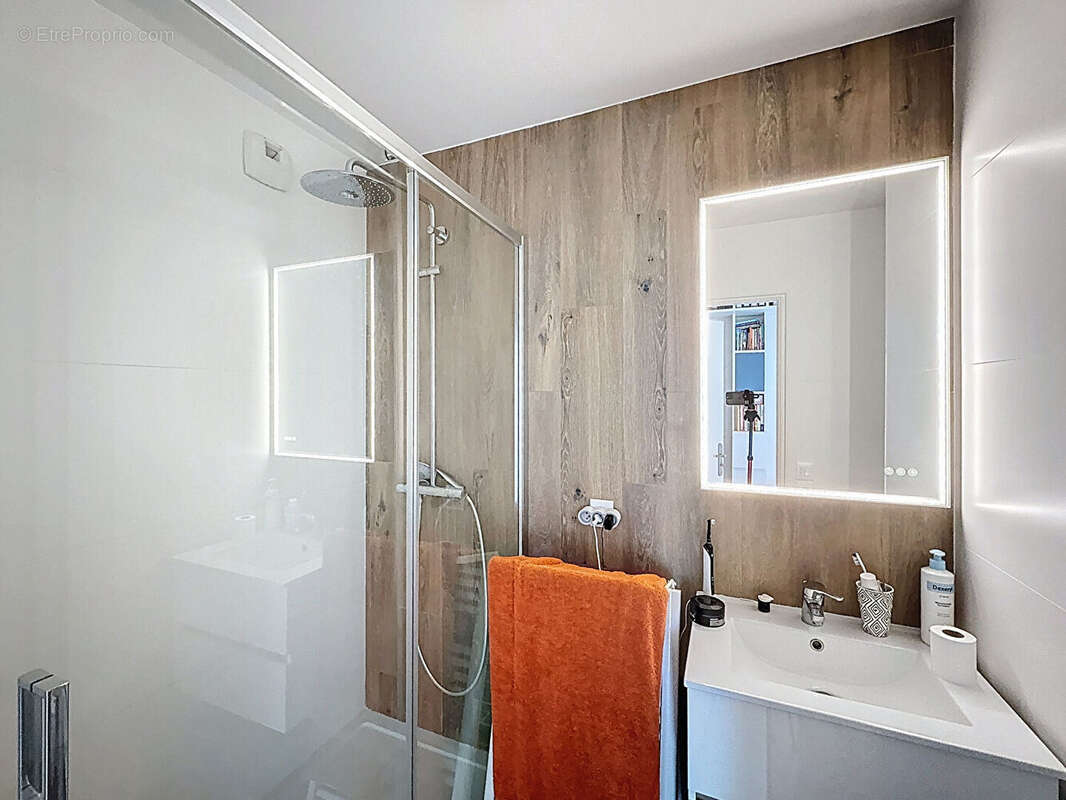 Appartement à ELANCOURT