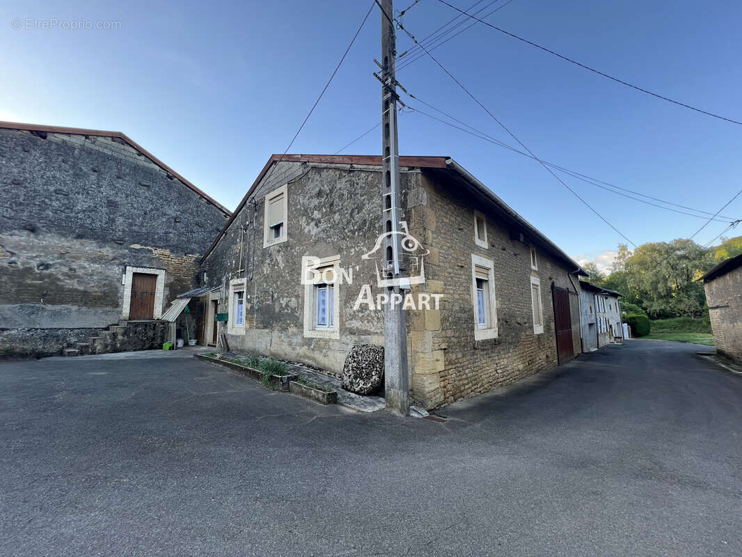 Maison à GRAND-FAILLY