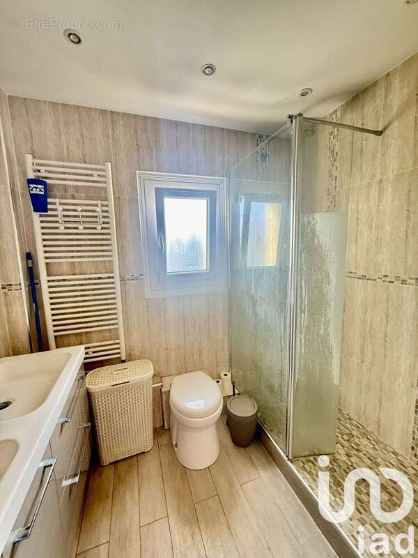 Photo 9 - Maison à SAVIGNY-LE-TEMPLE