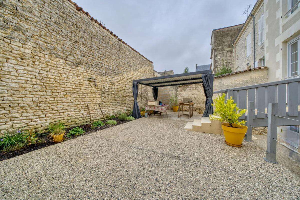 Maison à MATHA