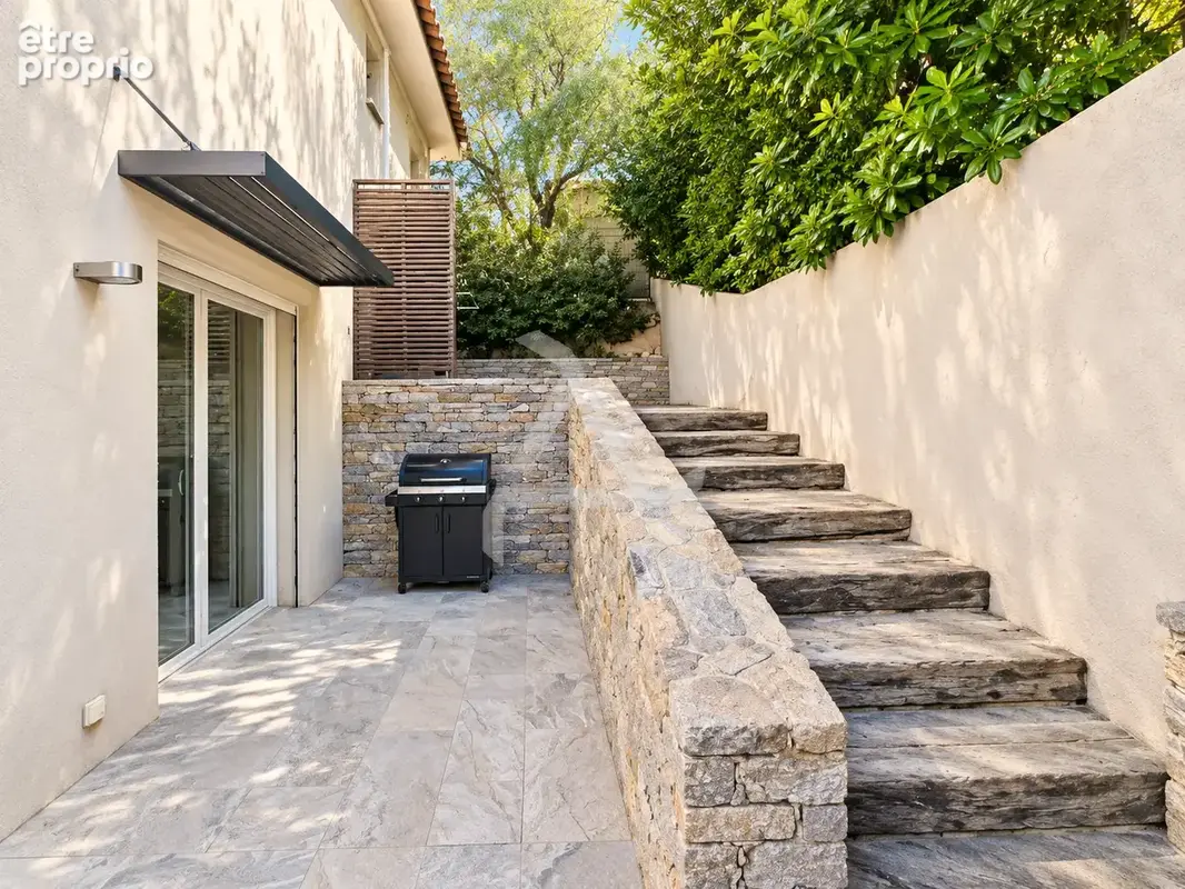 Aux portes du coeur de ville, villa d'architecte t6 avec t1 indépendant et piscine - photo 29