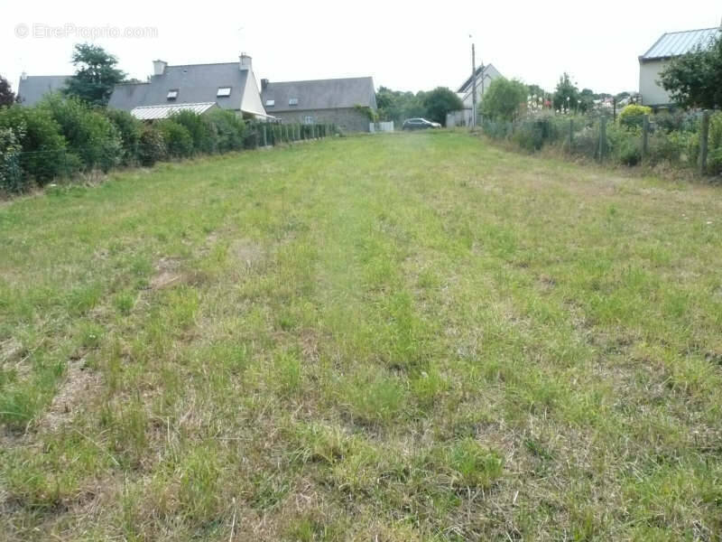 Terrain à PLOUFRAGAN