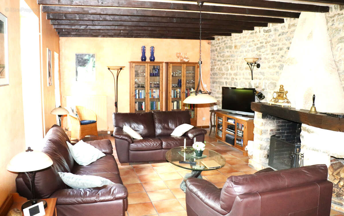 Maison à NOLAY