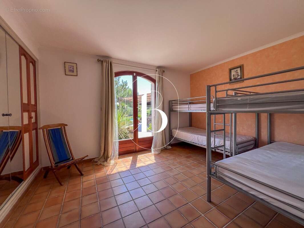 Maison 206 m² à Saint-Alexandre  - photo 24