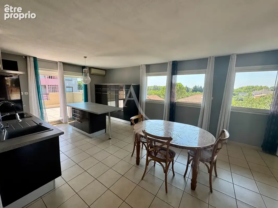 Appartement Nimes 3 pièce(s) 75.40 m2 - photo 7