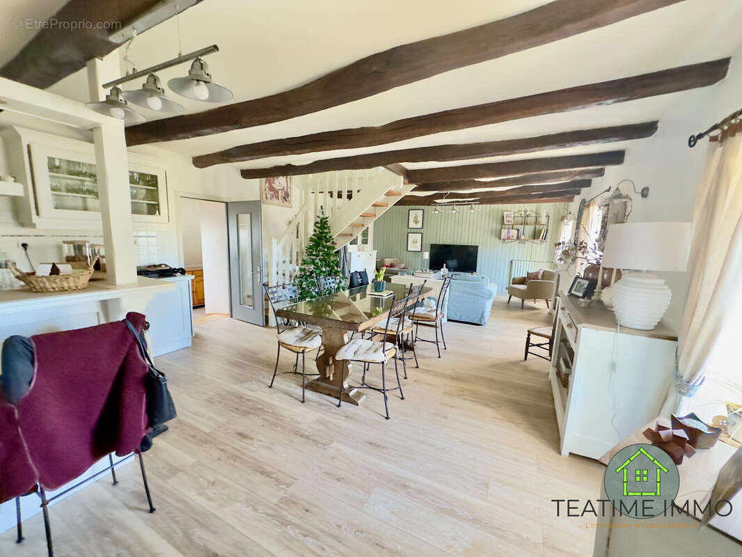 Commerce 324 m² à Loguivy-Plougras  - photo 8