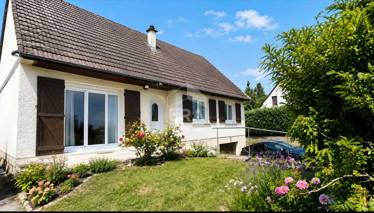 Maison à TERGNIER